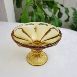 VINTAGE ✨️ Fairfield Amber Yellow Glass Pedestal Footed Dish By Anchor Hocking